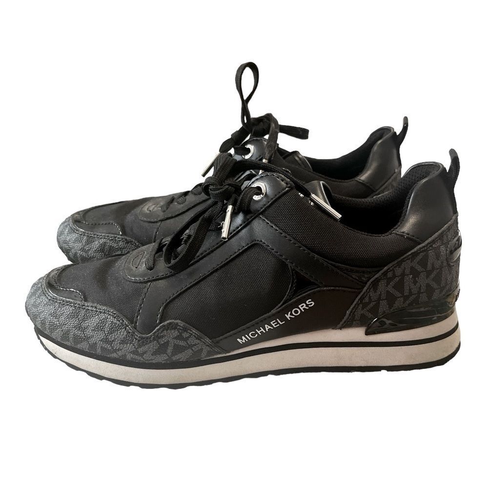 Michael Kors Wilma Color-Block Logo Trainer Fashion Sneakers - Picture 2 of 9